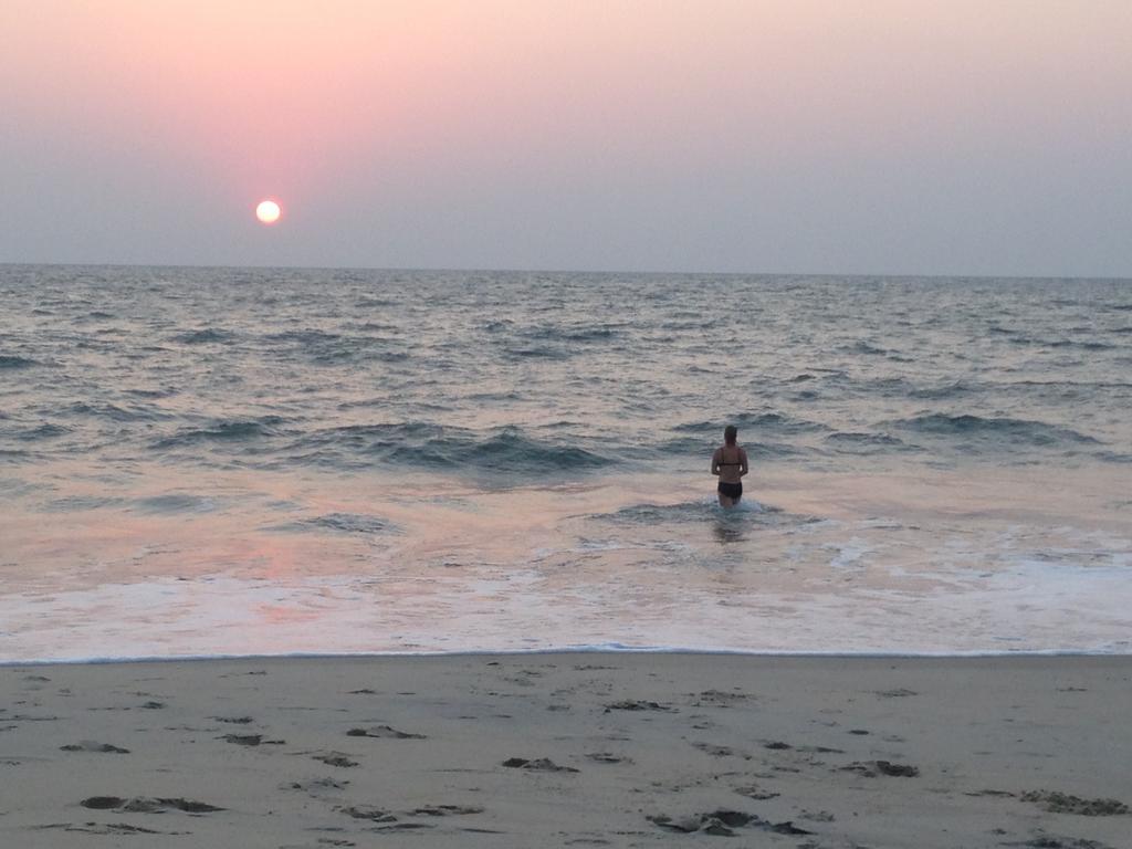 מאראריקולם Marari Secret Beach Yoga Homestay מראה חיצוני תמונה